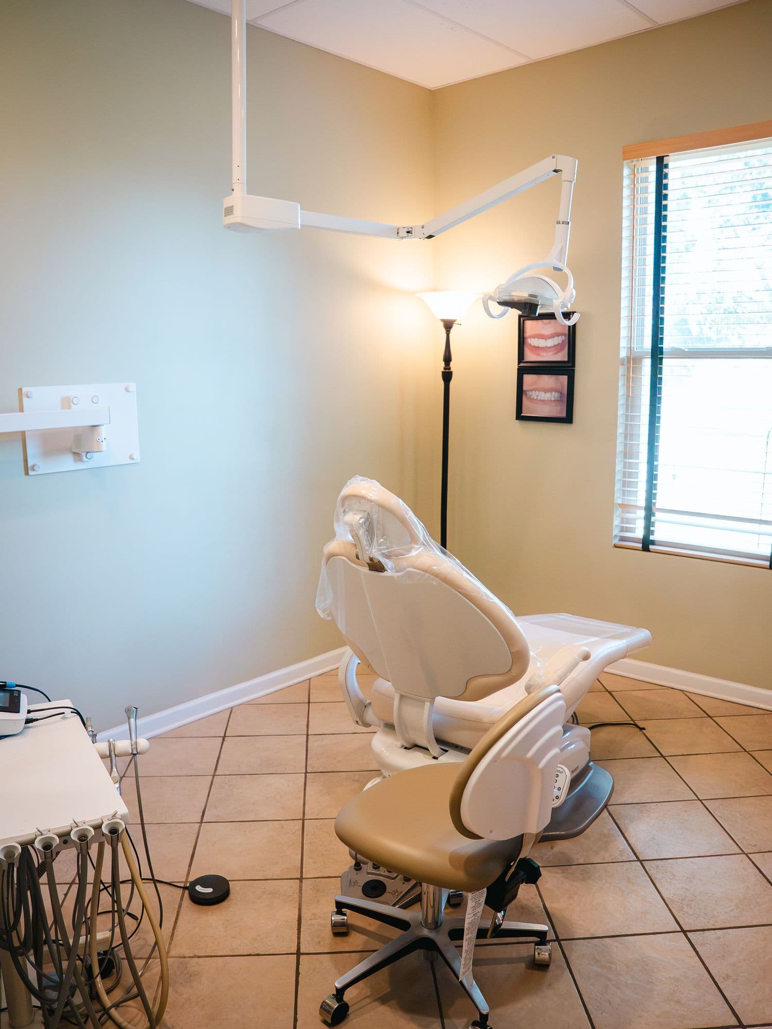 A sunlit treatment room at Park Place Dental